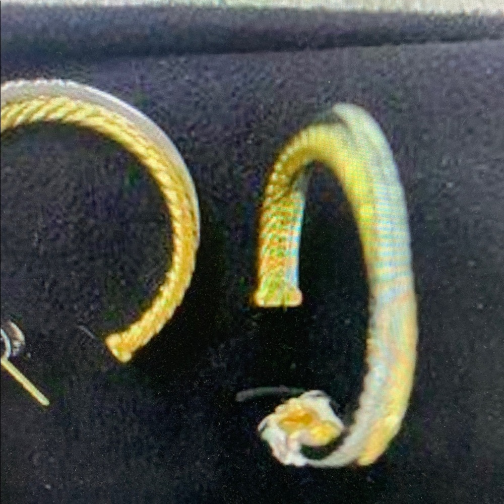 DavidYurman Gold and Silver Twisted Hoop Earrings - Picture 3 of 4